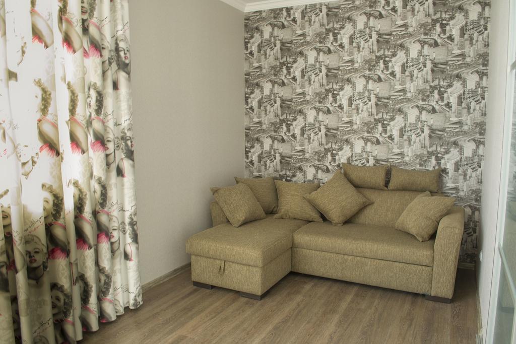 Mindia'S Two Bedroom Apartment باتومي المظهر الخارجي الصورة